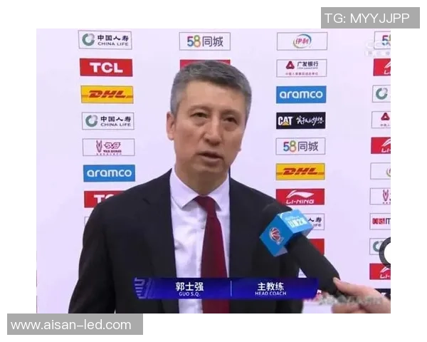 十年磨剑终成锋利CFO带领团队晋级八强感动解说员泪洒现场 十年磨剑终成锋利CFO带领团队晋级八强感动解说员泪洒现场